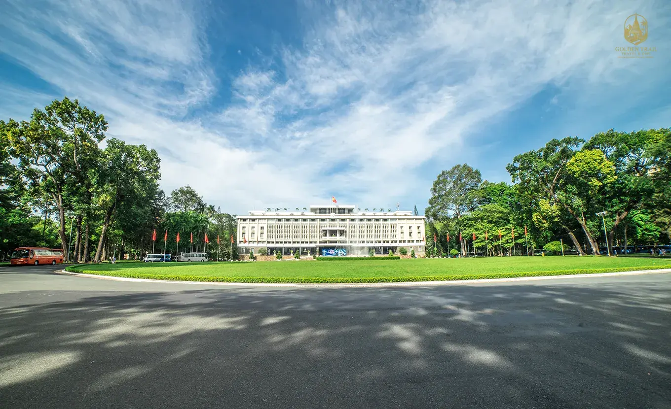 Ultimate Vietnam Panorama: Hanoi to Saigon 16-Day Cultural & Scenic Adventure